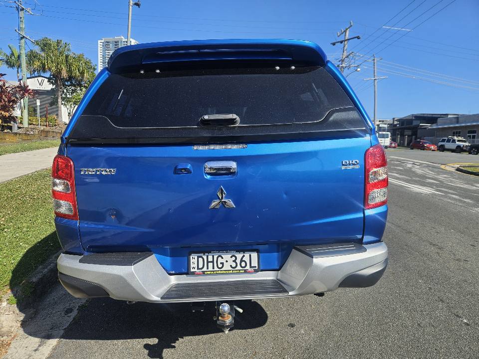 2015 Mitsubishi Triton Exceed easy finance 7.jpg